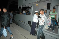 ميكانيكي‮ ‬سوري‮ ‬وعاملان بميناء الجزائر ضمن شبكة للإتجار وتهريب البشر إلى الخارج