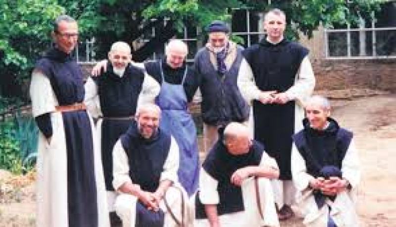 ملف رهبان تيبحرين ضمن محادثات فابيوس ولعمامرة