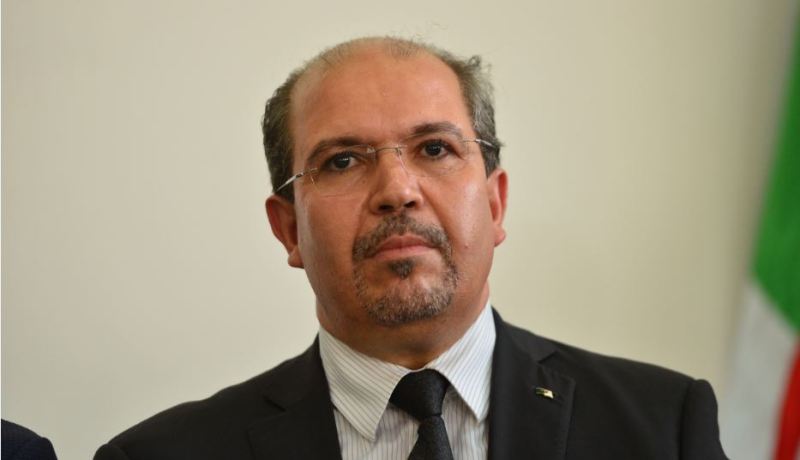 محمد عيسى يطمئن عائلات الحجاج