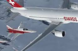 بالفيديوعرض جوي مذهل لطائرة ركاب سويسرية مع 6 مقاتلات
