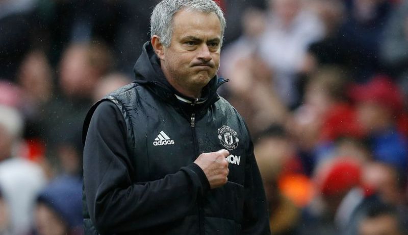 المدرب البرتغالي مورينيو مهدد بعقوبة 6 سنوات سجن