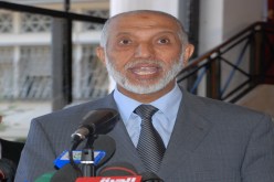 بلخادم.. “واللي ايحوس على الربح العام طويل”