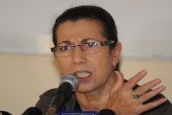 حنـون.. “دابها وداب البرلمان”