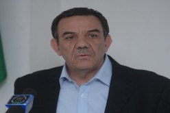 تواتي “يبـات” على رأي و”ينوض” عــــلى آخـر