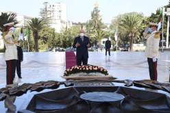 الرئيس تبون يضع إكليلا من الزهور بمقام الشهيد ويترحم على أرواح الشهداء