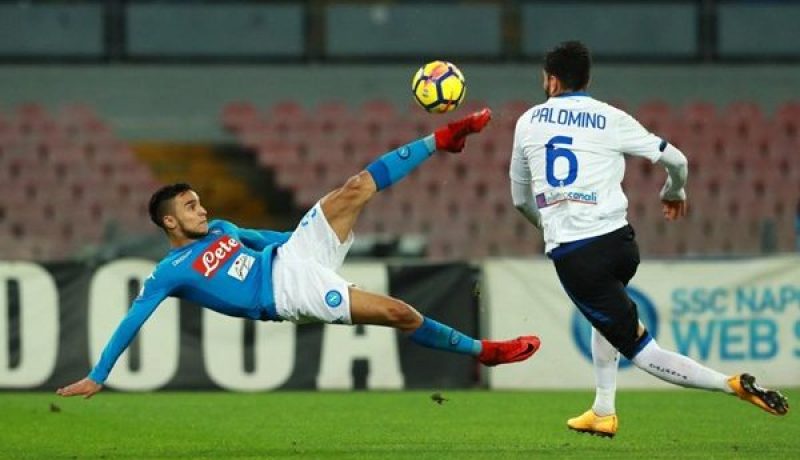 أوناس ينتظر الضوء الأخضر من نابولي للتوقيع في سانت إيتيان