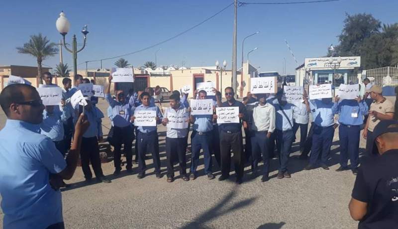 الوادي: عمال حافلات النقل الحضري العمومي يحتجون بعد الإعتداء على زميلهم