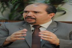 محمد عيسى يدعو لإنجاز الإجراءات الإدارية الخاصة بالحج على مستوى البلديات بدءا من سنة 2017