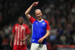 بالفيديو.. “زيدان” يظهر لأول مرة منذ إستقالته من تدريب الملكي ويخطف الأنظار