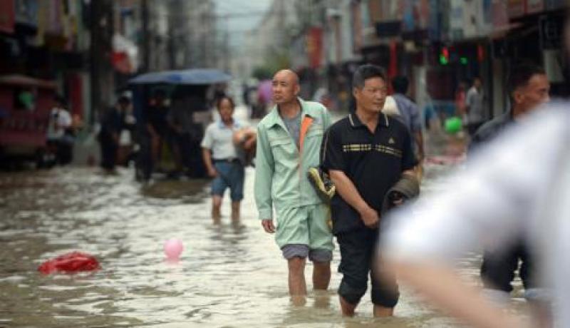 الصين تمنح متضرري الفيضانات من الاحتجاجات