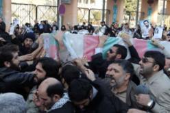 موقوفون يدلون باعترافات للتلفزيون الإيرانى تتهم إسرائيل بقتل علماء في المجال نووى