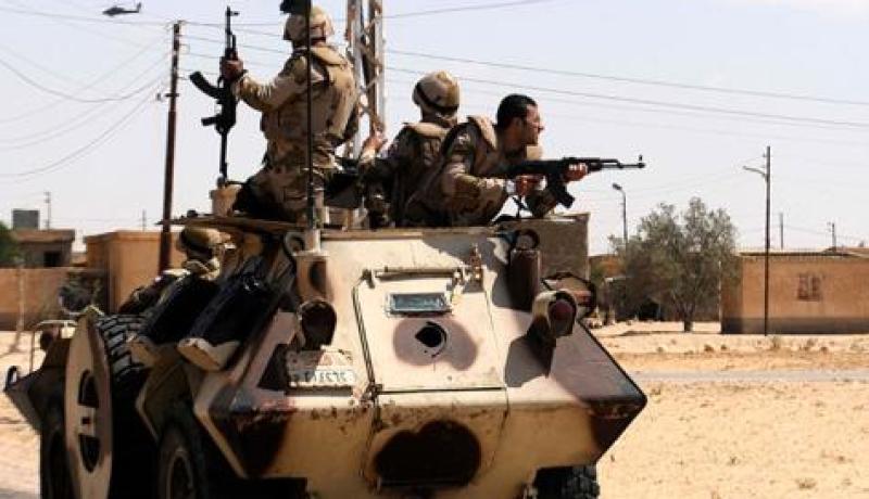 اشتباكات بين الجيش ومسلحين برفح المصرية