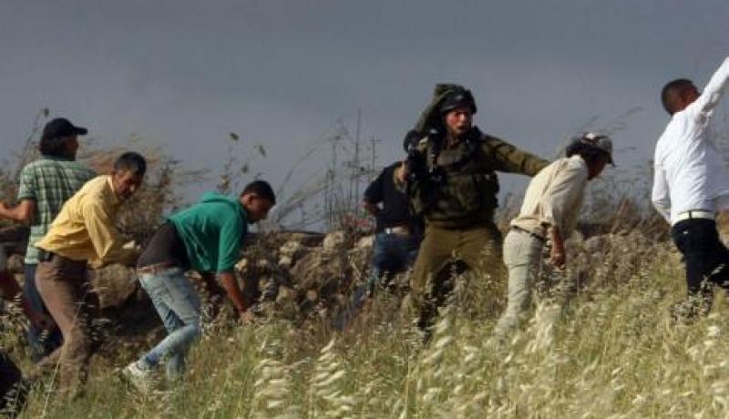 إصابة فلسطيني خلال مواجهات مع مستوطنين في الضفة الغربية