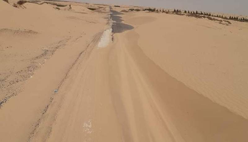 الوادي: زحف الرمال يعزل قرية الخبنة الصفراء ببلدية واد العلندة