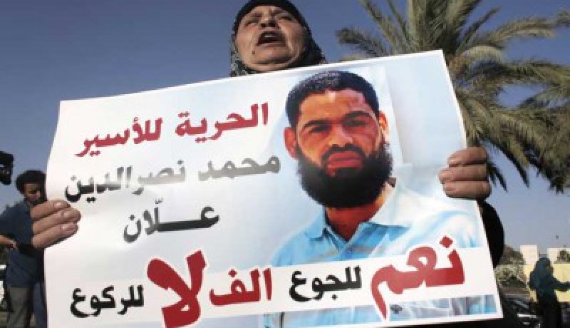 نقل أسير فلسطيني مضرب عن الطعام منذ 58 يوما إلى مستشفى إسرائيلي لإطعامه قسرا