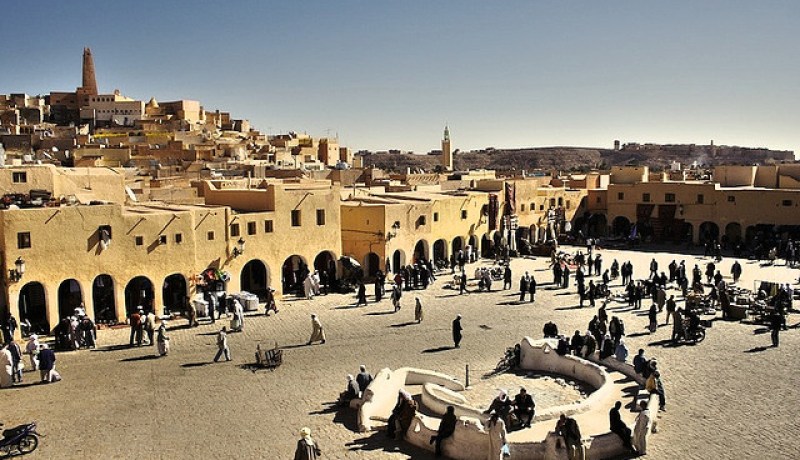 إدارة غرداية تحتجز المستثمرين منذ 4 أشهر!