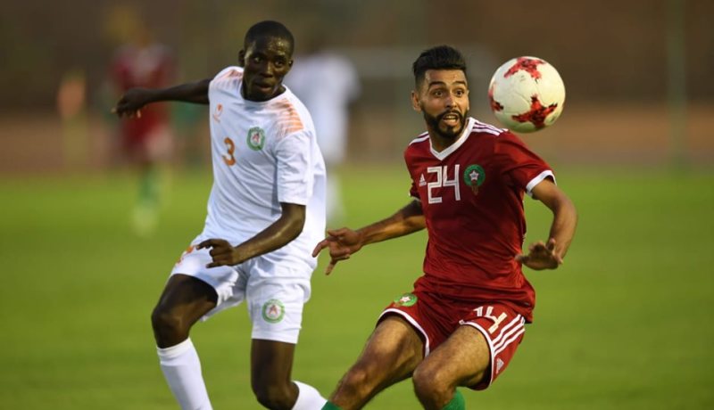 مدرب محليي المغرب على طريقة بلماضي تحضيرا للقاء “الخضر”