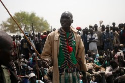 مقتل 4 أشخاص وإصابة 3 آخرين في هجوم مسلح على إحدى القرى في السودان