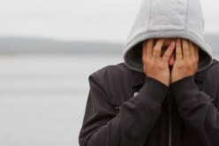 أدفع عمري وما أملك ثمنا لمن يهديني طفلا أرعاه وأتخذه ابنا
