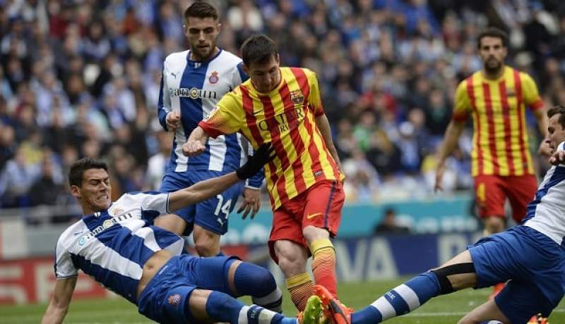 برشلونة يكسب “الديربي الكاتالوني” ضد إسبانيول بهدف البرغوث