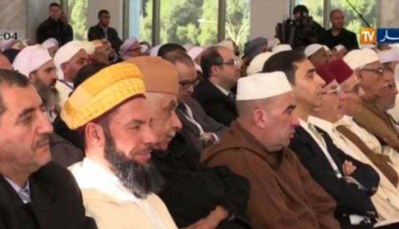 الأئمة يطمحون للوصول إلى قبة البرلمان والوزارة تحذّر من توظيف المنابر الدينية