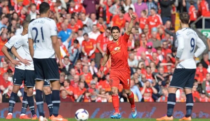 ليفربول يهزم توتنهام برباعية ويعتلي صدارة البريميرليغ