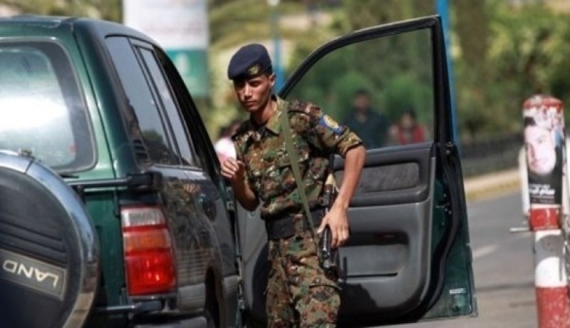 مقتل 3 جنود إثر انفجار عبوة ناسفة في اليمن