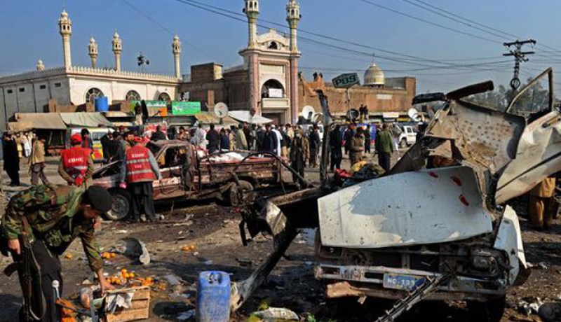 هجوم انتحاري على مجمع حكومي جنوب افغانستان يخلف 70 جريحا