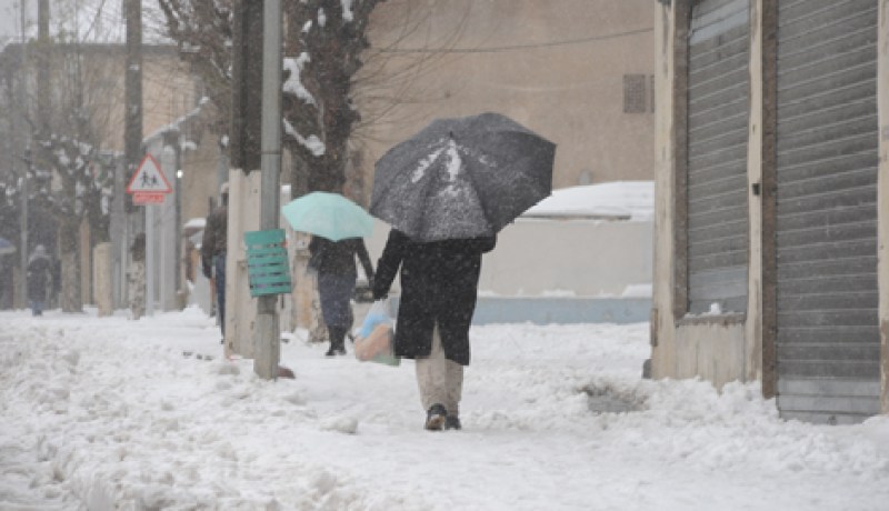 جراء الثلوج توقف الدراسة بـ70 المائة من المؤسسات التربوية في تسميسيلت