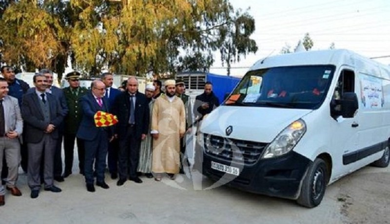 بلمهدي يشيد بدور الشباب المتطوع لتقديم العون للفئات المعوزة