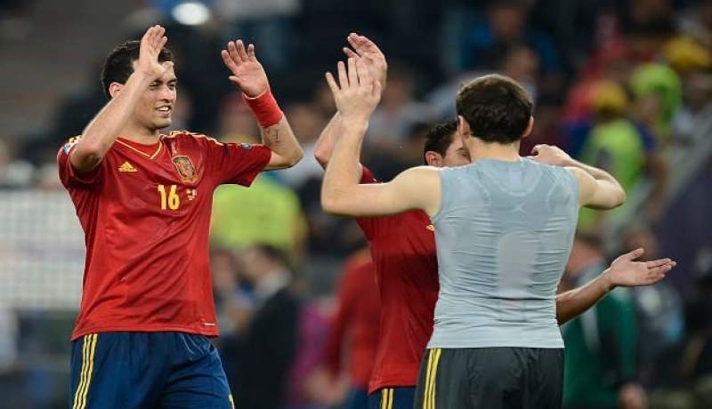 كاسياس يتوعد بوسكيتس بـ”صفعة”