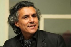 رشيد نكاز متهم بتهريب أجهزة إرسال لاسلكي