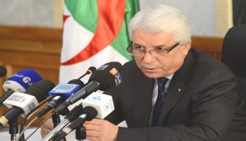 وزير العدل يقترح إنشاء هيئة وطنية لحماية وترقية حقوق الطفولة