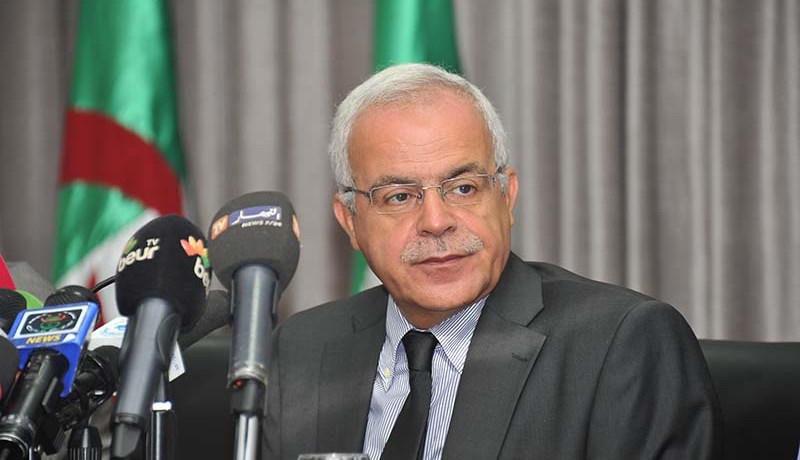 قرين يشرف على إفتتاح الدورة التكوينية التاسعة بسيدي بلعباس