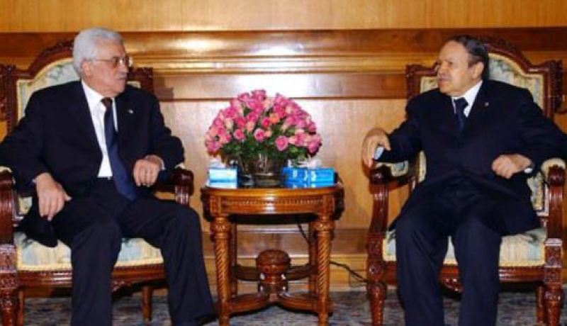 الرئيس بوتفليقة يهنيء محمود عباس بمناسبة الذكرى 28 لاعلان قيام دولة فلسطين