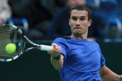 الروسي دونسكوي يودع دورة مونت كارلو للتنس مبكرا