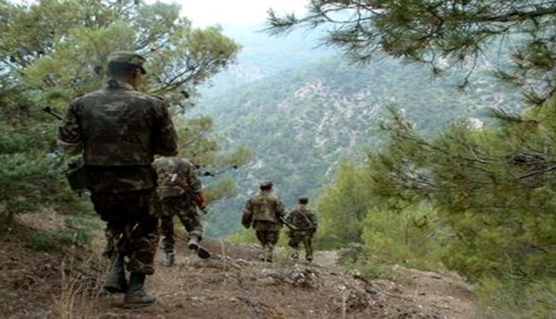 القضاء على إرهابي واسترجاع مسدس كلاشينكوف في تيبارة