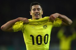 بوروسيا دورتموند يهزم ضيفه فولفسبورغ بثنائية ويبلغ نهائي كأس ألمانيا