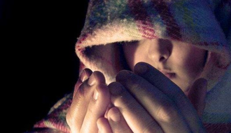 لا تفعل يا والدي.. فهذا ظلم ومنكر