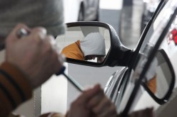 10 متهمين تورطوا ضمن شبكة وطنية لسرقة وتزوير السيارات