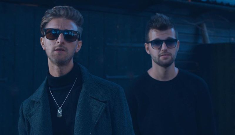 موك صايب يخطف الأنظار ويتصدر اليوتيوب بأغنيته الجديدة