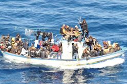 توقيف 62 مهاجرا غير شرعي بعرض البحر بينهم 6 قصر في مستغانم