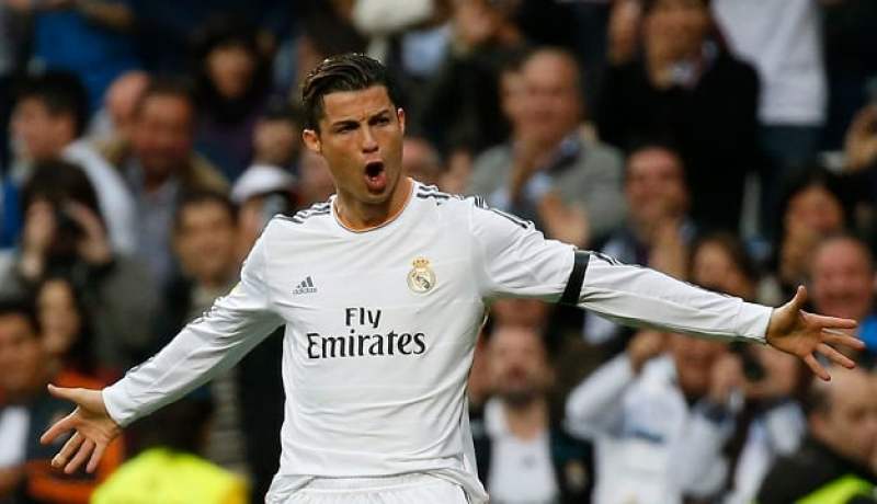 أوين: رونالدو هو أعظم لاعب في تاريخ ريال مدريد