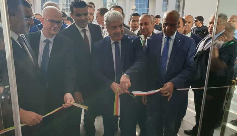 وزير التعليم العالي يدشن كلية الطب “احمد بن بلة” بـ10 آلاف مقعد في وهران