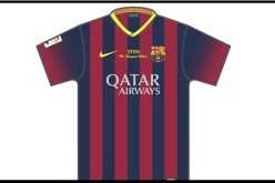 لاعبو برشلونة سيرتدون قمصانا مكتوب عليها