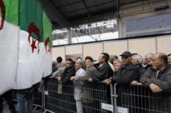 الجالية تندد بتجاوزات مسؤولين جزائريين في سفارات الجزائر بالخارج