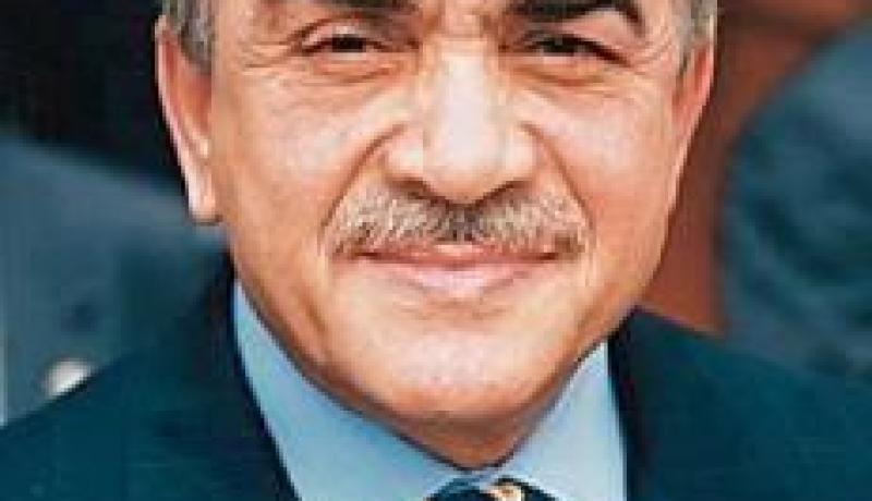 الرئيس اليمين زروال يوجه رسالة الى الشعب الجزائري