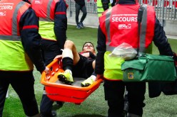 رسميا.. نيس يُعلن أخبارا صادمة بخصوص إصابة عطال