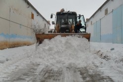 الثلوج  تحاصر عدة ولايات من الوطن