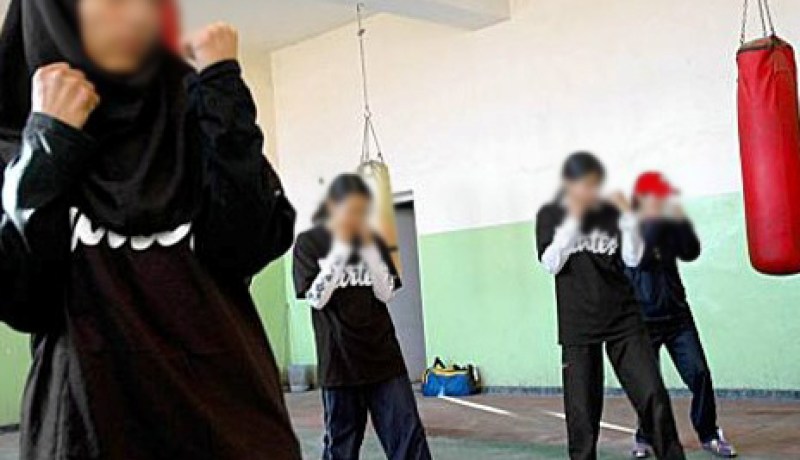 السماح لرياضيات الكاراتيه بارتداء الحجاب أثناء الدورات الأسيوية